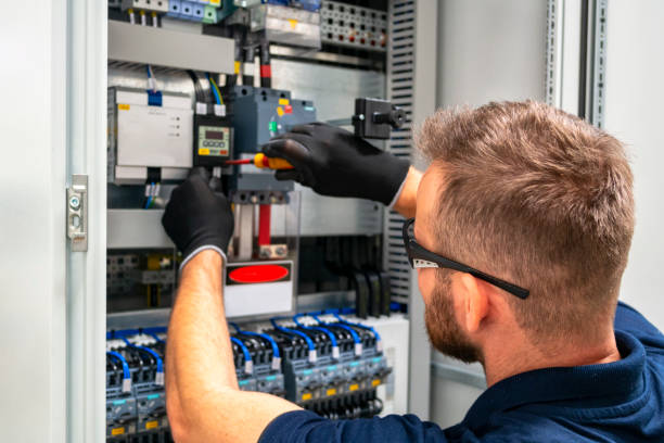 Best Affordable Emergency Electrician  in Minneapolis, KS